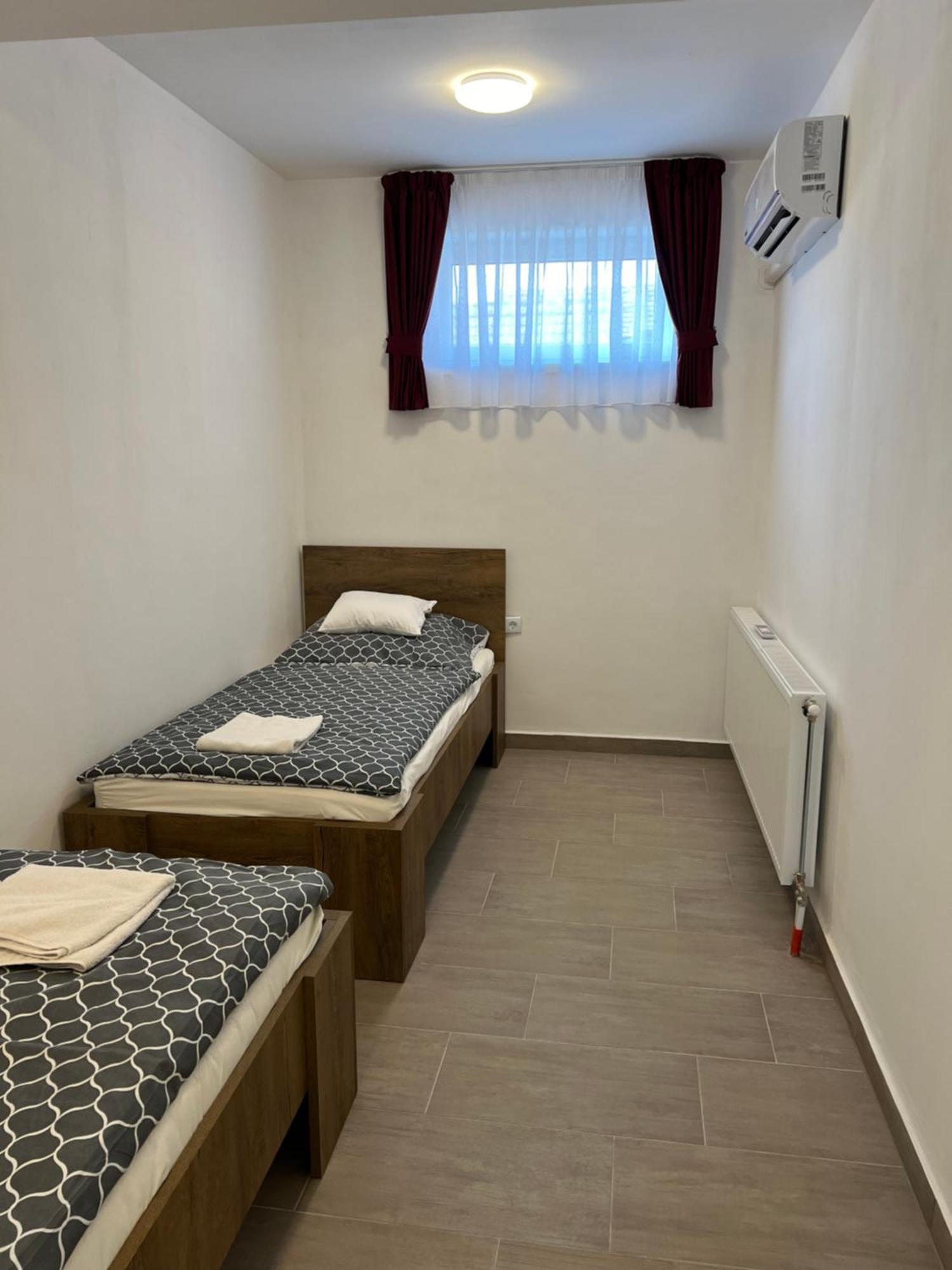 Helga Apartman Makó Exteriör bild